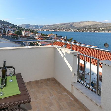 Apartment Panorama Трогир Экстерьер фото